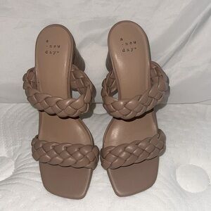 Tan heels
